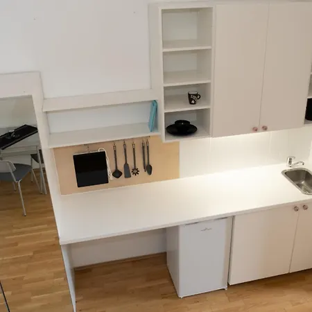 Gemuetliches Studio Mit Hochbett Im Herzen Von Graz Exterior photo