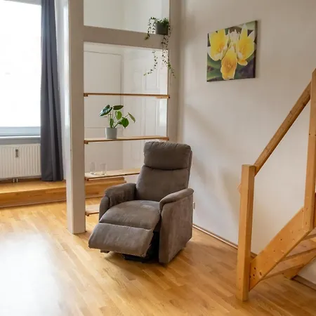 Gemuetliches Studio Mit Hochbett Im Herzen Von Graz Exterior photo